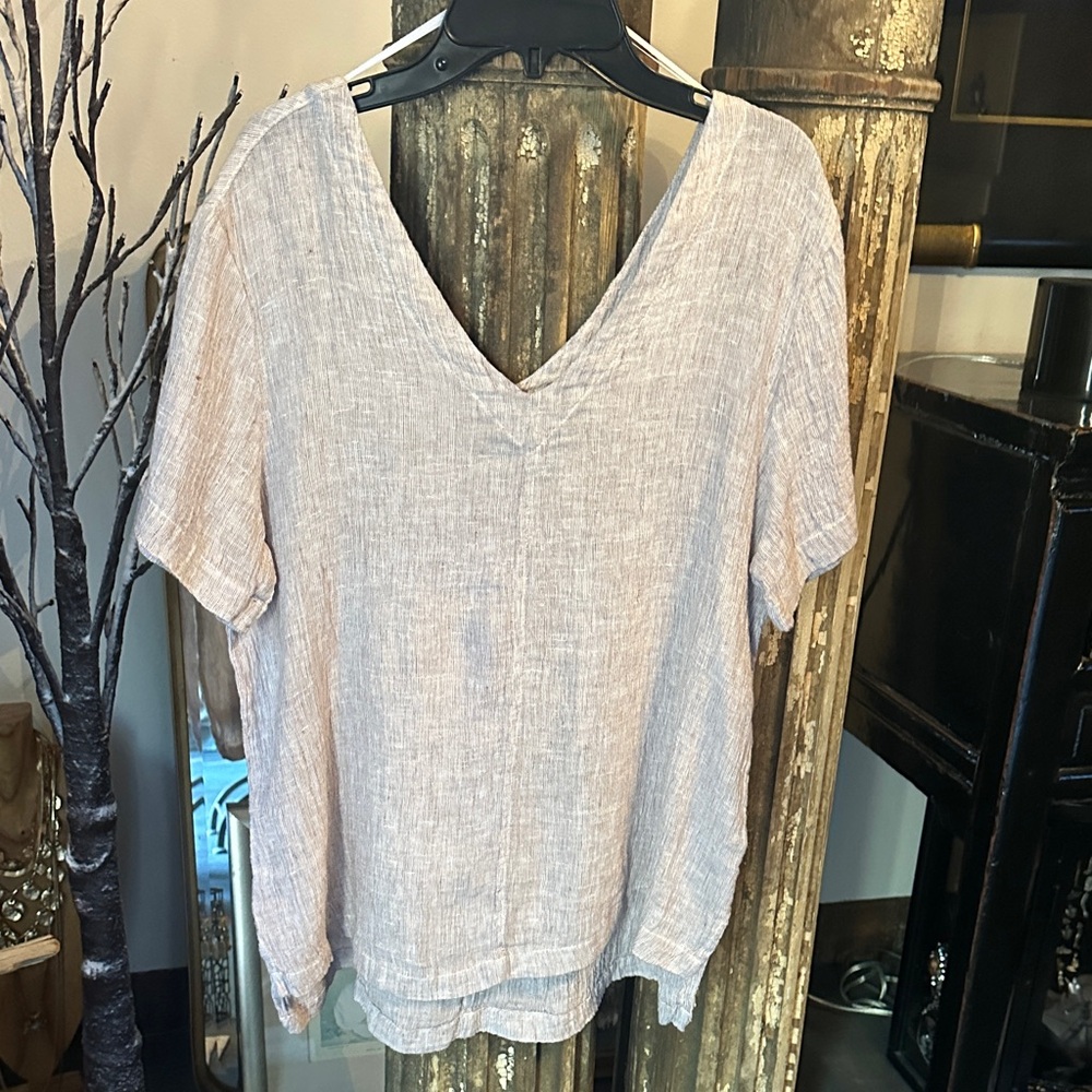 Tahari V Neck Linen-Blend Top